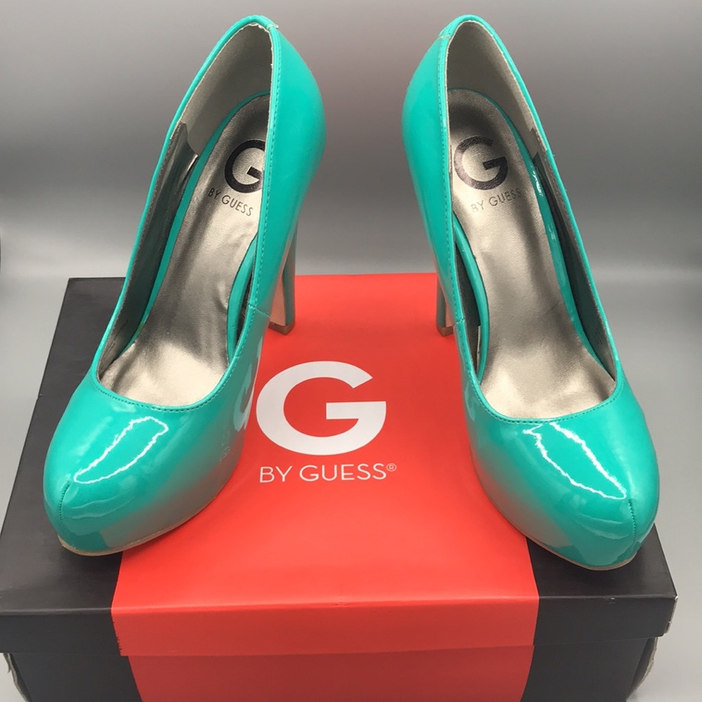 G by Guess - Teal / Seafoam Patent Heels - Size 6.5